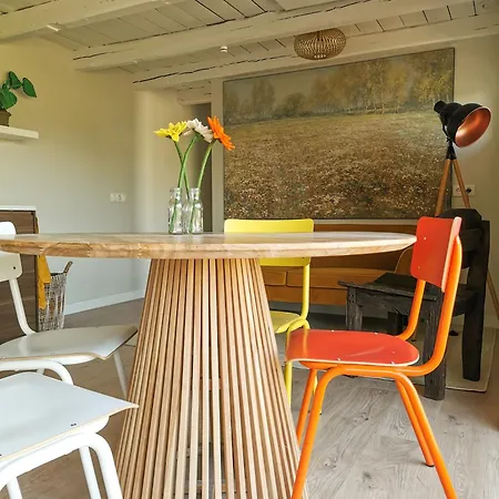 Slapen In Oude Stal *